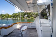 best yacht sales deals Sea Sea 2000