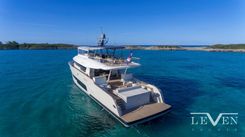 Buy a yacht LeVen 90 90 Flybridge