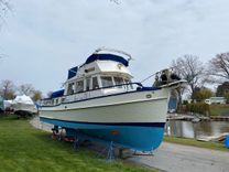 Buy a Arpension 1989 at Shestakov Yacht Sales