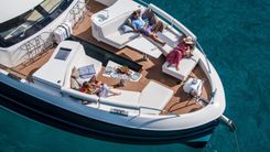 Стоимость яхты Van der Valk BeachClub 660 Flybridge BeachClub 660 Flybridge