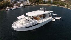 Buy a yacht 2013 Astondoa Topdeck 63 Topdeck 63