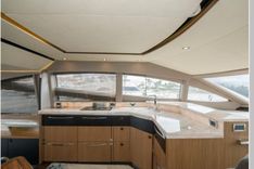 Купить яхту Riviera II - SEA RAY в Shestakov Yacht Sales