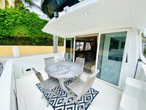 the best price on The Motley Crew