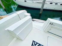 Buy a yacht The Motley Crew 5700 Rival