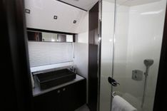 Лучшая цена на Hide Out - Sunseeker