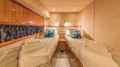 Стоимость яхты - - Sunseeker