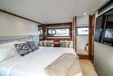 Купить яхту - Manhattan в Shestakov Yacht Sales