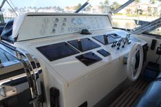 Buy a yacht Magnifica - Baia