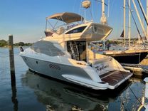 Buy a KYKNOS 38 FLY at Shestakov Yacht Sales