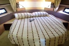 Buy a yacht KYKNOS - Azimut Yachts