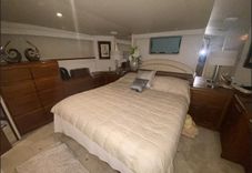 BEST WAY Cockpit Motor Yacht price