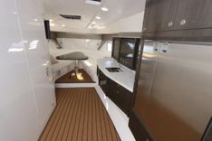 Купить яхту - в Shestakov Yacht Sales