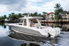 Buy a yacht 350 Realm 35