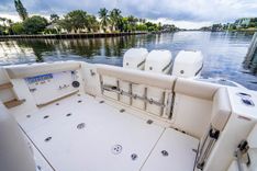 350 Realm - Boston Whaler yacht sale