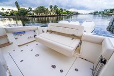 350 Realm - Boston Whaler