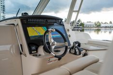 the best price on 350 Realm Realm