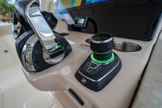 the best price on 350 Realm 35