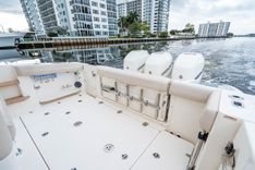 best yacht sales deals 350 Realm 2019