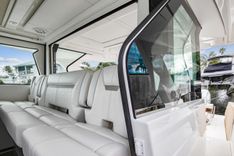 Buy a yacht - - Tiara