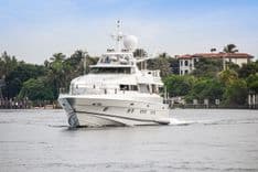 Buy a yacht Highline 102
