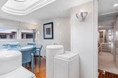 Buy a yacht Highline - Oceanfast