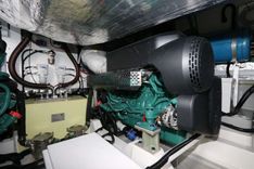 the best price on Lydia Swag - Sunseeker