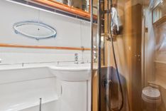 Buy a yacht Takia V65