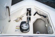 best yacht sales deals  420 Outrage - Boston Whaler