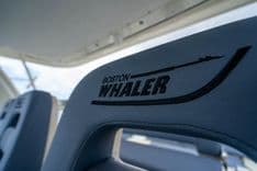 Buy a yacht  420 Outrage - Boston Whaler