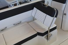 Стоимость яхты BAYLINER DX 2200