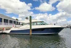 Buy a Southern Belle - Tiara at Shestakov Yacht Sales