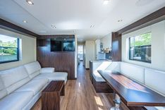 the best price on 44 Powercat