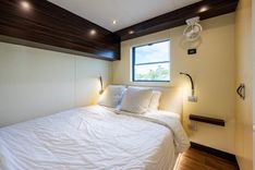 Buy a 44 Powercat 44 at Shestakov Yacht Sales