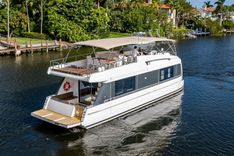 best yacht sales deals 44 Powercat - OVERBLUE