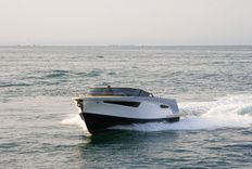 the best price on Alfastreet 28 cabin electric 32