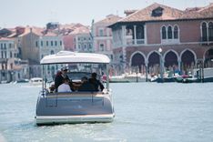 Купить яхту Alfastreet 23 Cabin Evolution SEMI-HYBRID - ALFASTREET MARINE в Shestakov Yacht Sales