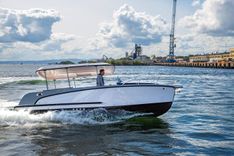 Лучшая цена на Alfastreet 23 Cabin Evolution SEMI-HYBRID - ALFASTREET MARINE