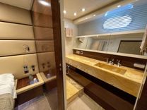 Купить яхту SANLORENZO 88 88 в Shestakov Yacht Sales