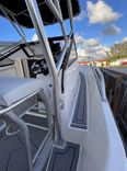 Buy a yacht 24' Mako 1990 1990