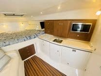 the best price on - 390 Sport Yacht