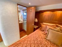 Buy a yacht JUST BEARLY III - TOLLYCRAFT