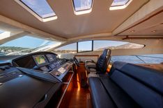 NUTS Predator 72 sport price