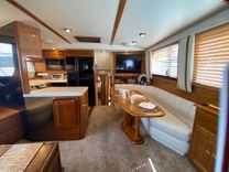 Купить яхту MRS. CHIPS 54 Sport Yacht в Shestakov Yacht Sales