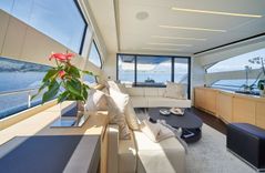 Buy a yacht HIT 2013