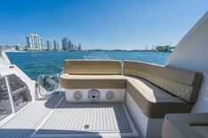 Buy a yacht Hanover 375 2023