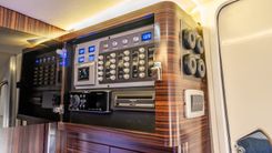 Купить яхту Scout 420 LXF 42 в Shestakov Yacht Sales