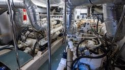 Лучшая цена на UNBRIDLED - Horizon Yachts