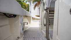 Buy a 4200 Siesta - HYDRA-SPORTS at Shestakov Yacht Sales