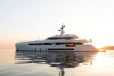 best yacht sales deals STERN 162