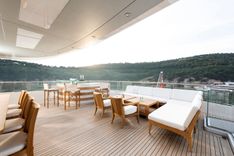 the best price on STERN 2019